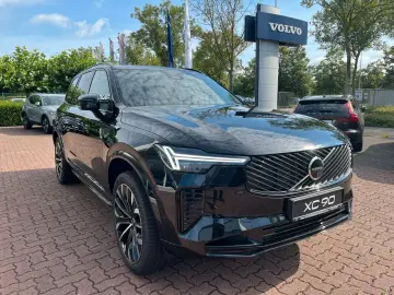 VOLVO XC90 T8 AWD Ultra Dark Auto