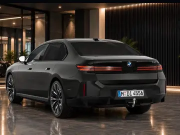 BMW 740 xDRIVE   M SPORT PRO