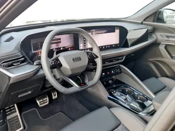 Audi Q5 40 TFSI Quattro - MY2026