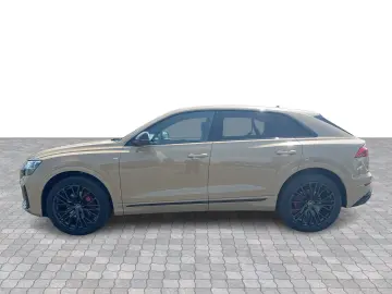 Audi Q8 50 TDI S Line - Panoramic