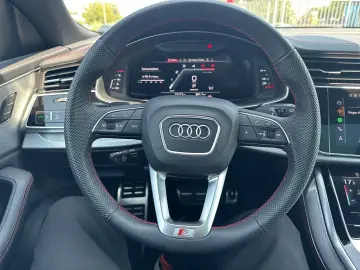 Audi Q8 50 TDI S Line - Panoramic