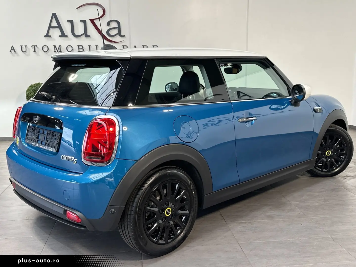 MINI Cooper SE Classic Trim NAV LED CARPLAY DIGDISP