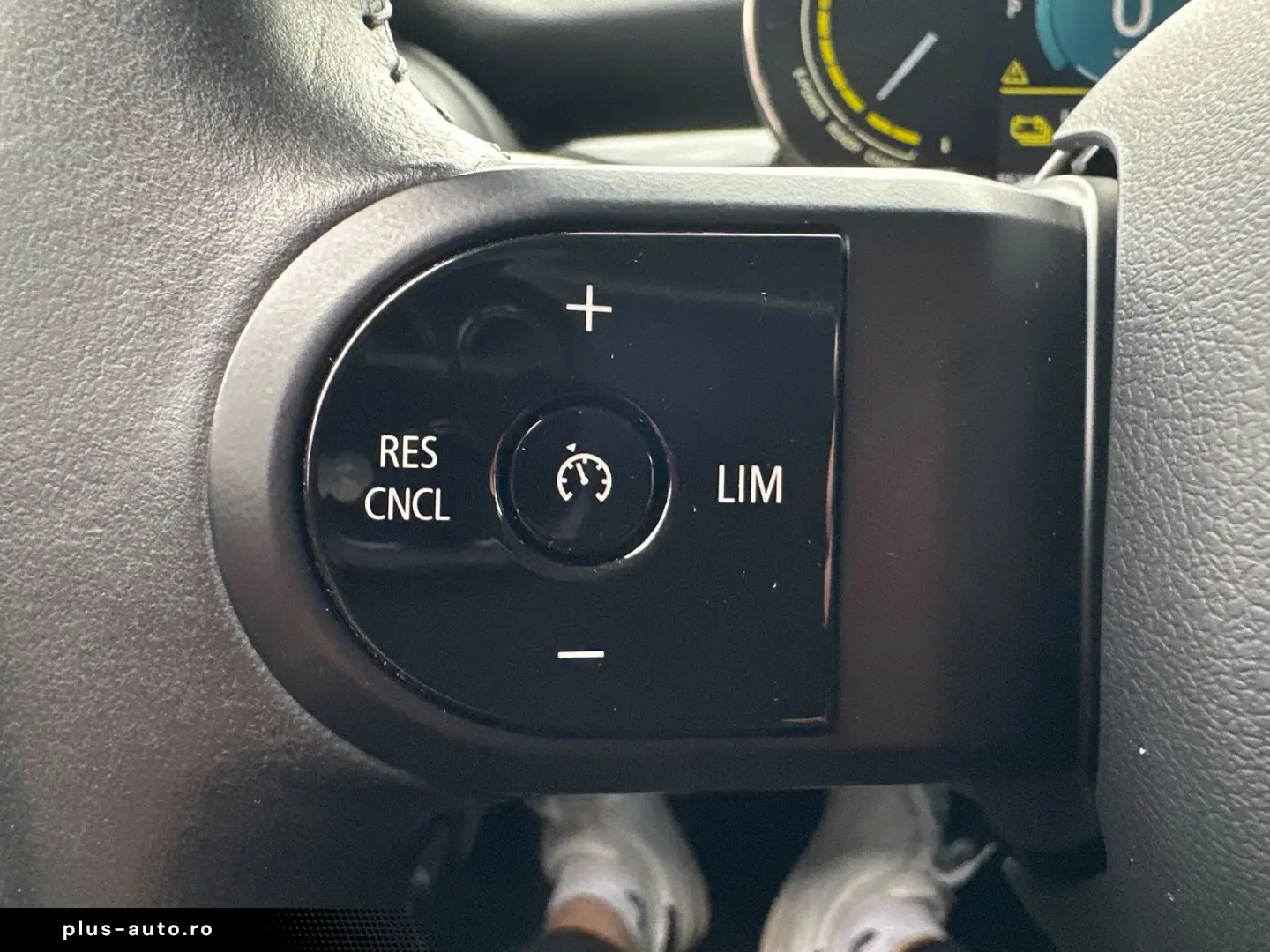 MINI Cooper SE Classic Trim NAV LED CARPLAY DIGDISP