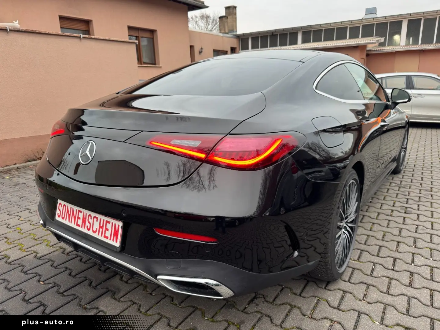 MERCEDES-BENZ CLE 220d Edition AMG Line PANO BURMESTER 360