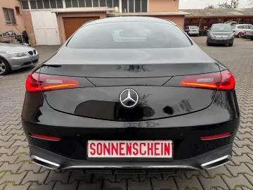 MERCEDES-BENZ CLE 220d Edition AMG Line PANO BURMESTER 360