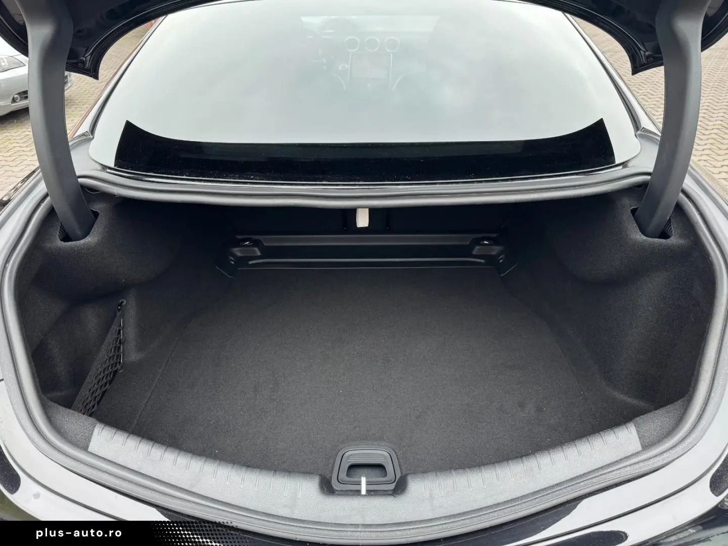 MERCEDES-BENZ CLE 220d Edition AMG Line PANO BURMESTER 360