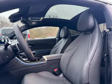 MERCEDES-BENZ CLE 220d Edition AMG Line PANO BURMESTER 360