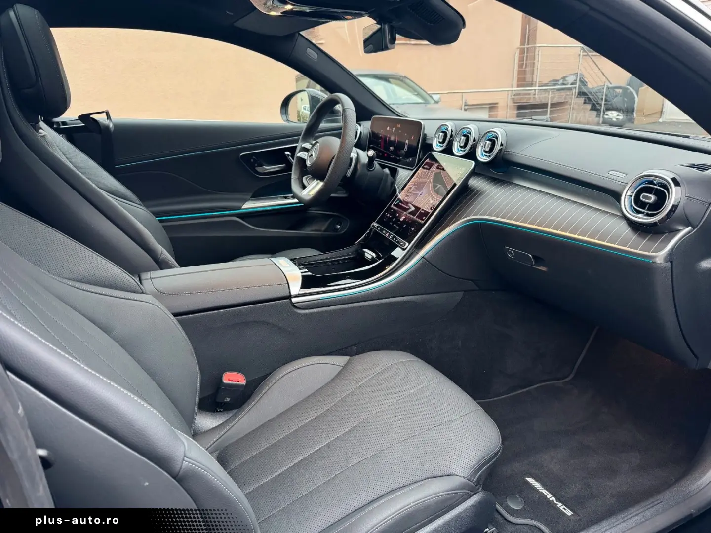 MERCEDES-BENZ CLE 220d Edition AMG Line PANO BURMESTER 360