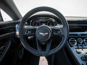 Bentley Continental GT Azure V8