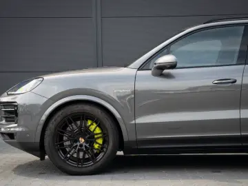 Porsche Cayenne S E-Hybrid Panorama Head-Up BOSE InnoDri