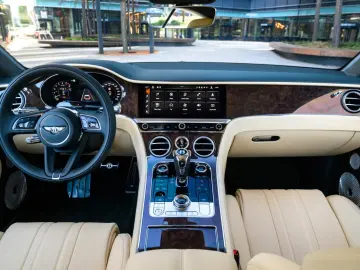 Bentley Continental GT 4.0 V8 MY26
