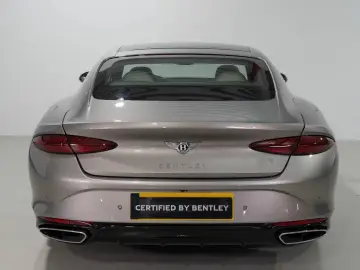 Bentley Continental GT 4.0 V8 Hybrid
