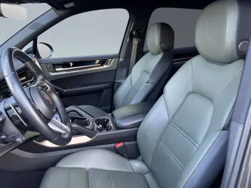 Porsche Cayenne S Burmester InnoDrive HA steering PASM