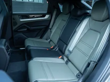 Porsche Cayenne Coupe