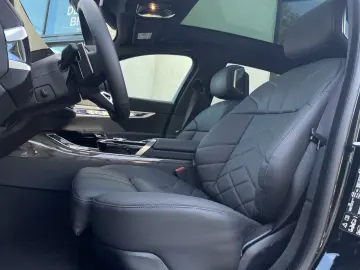 BMW 740d xDrive M Sport   Massage ventilation auxiliar heat