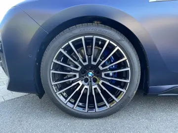 BMW i7 M70 xDrive Limo M Sport Pro    exct.Loung.Sea