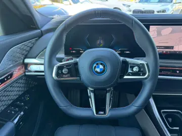 BMW i7 M70 xDrive Limo M Sport Pro    exct.Loung.Sea