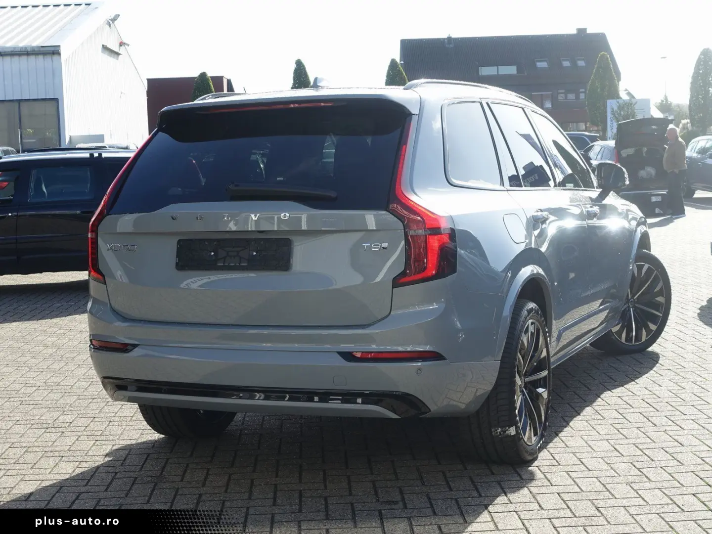 VOLVO XC90 Plus  T8 AWD Plug-in HUD H&K Pano