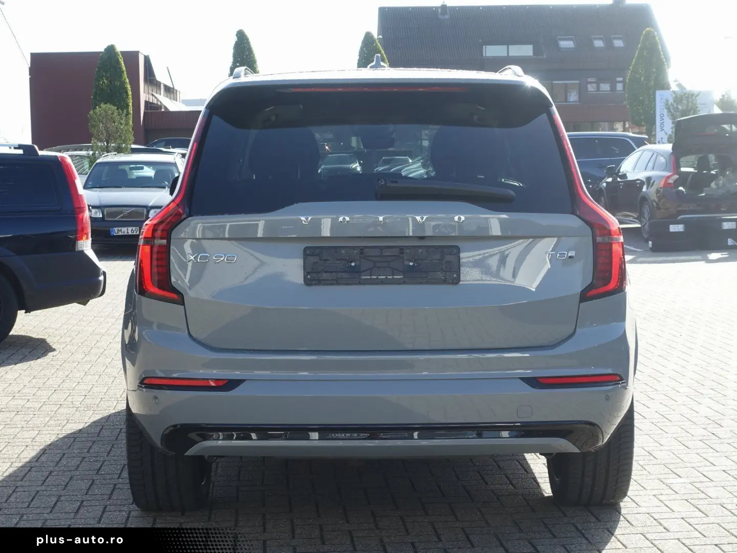 VOLVO XC90 Plus  T8 AWD Plug-in HUD H&K Pano