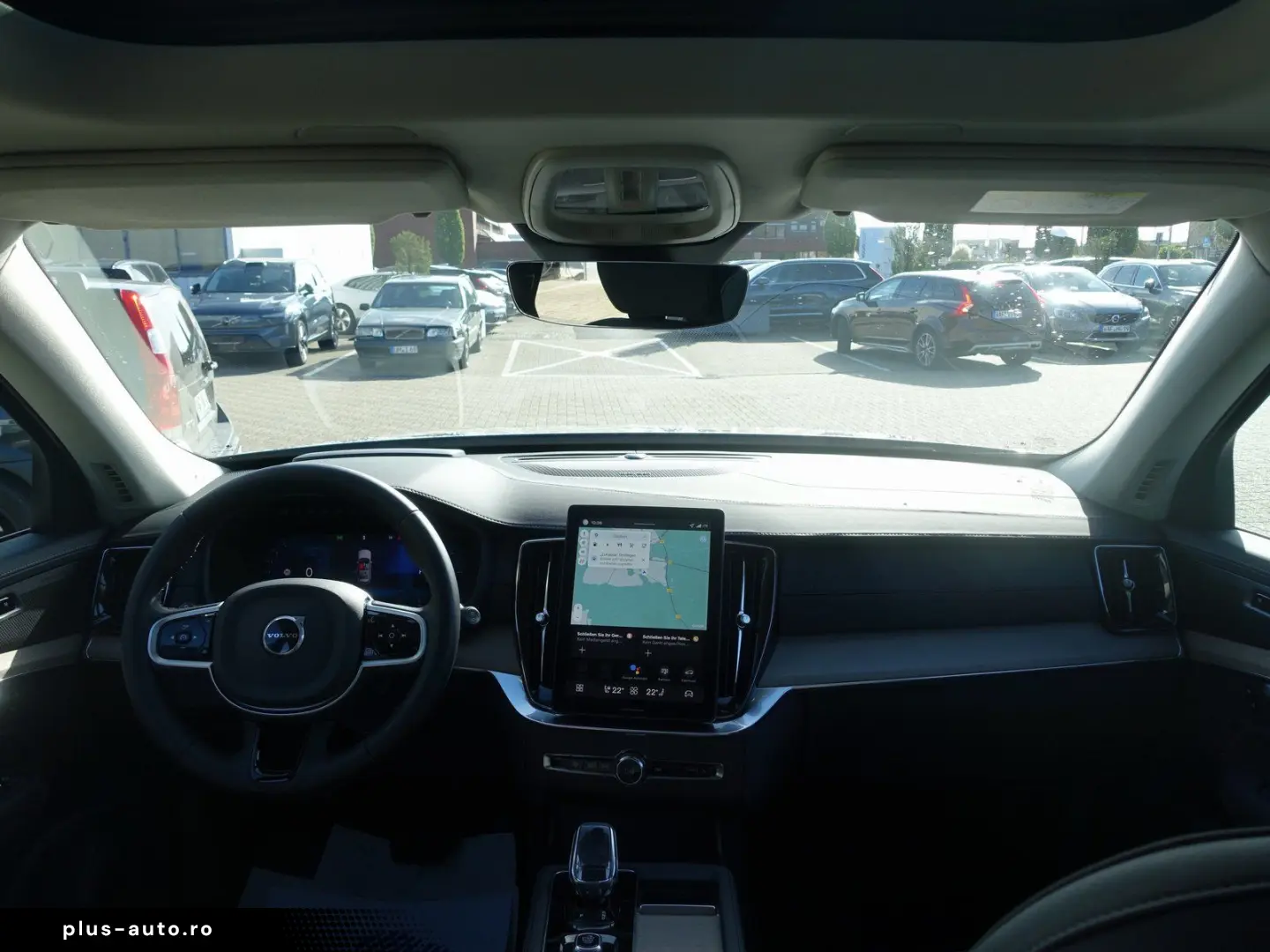 VOLVO XC90 Plus  T8 AWD Plug-in HUD H&K Pano