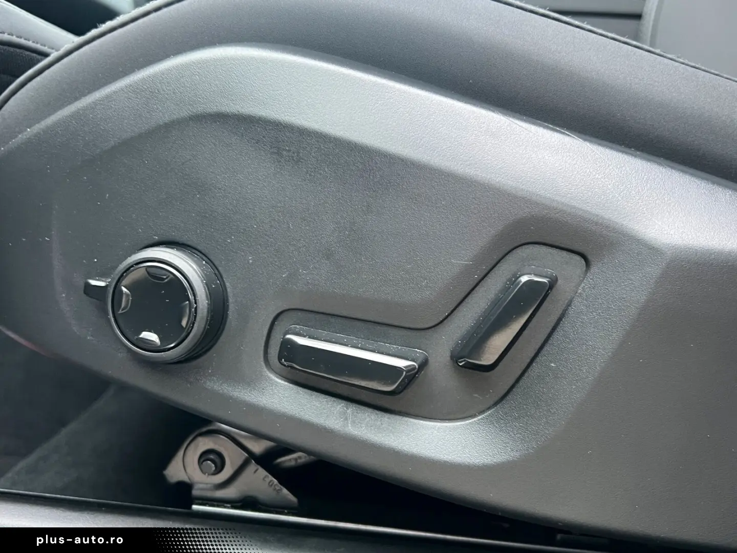 VOLVO XC90 T8 Plus Dark FACELIFT PANO 360CAM LED ALARM