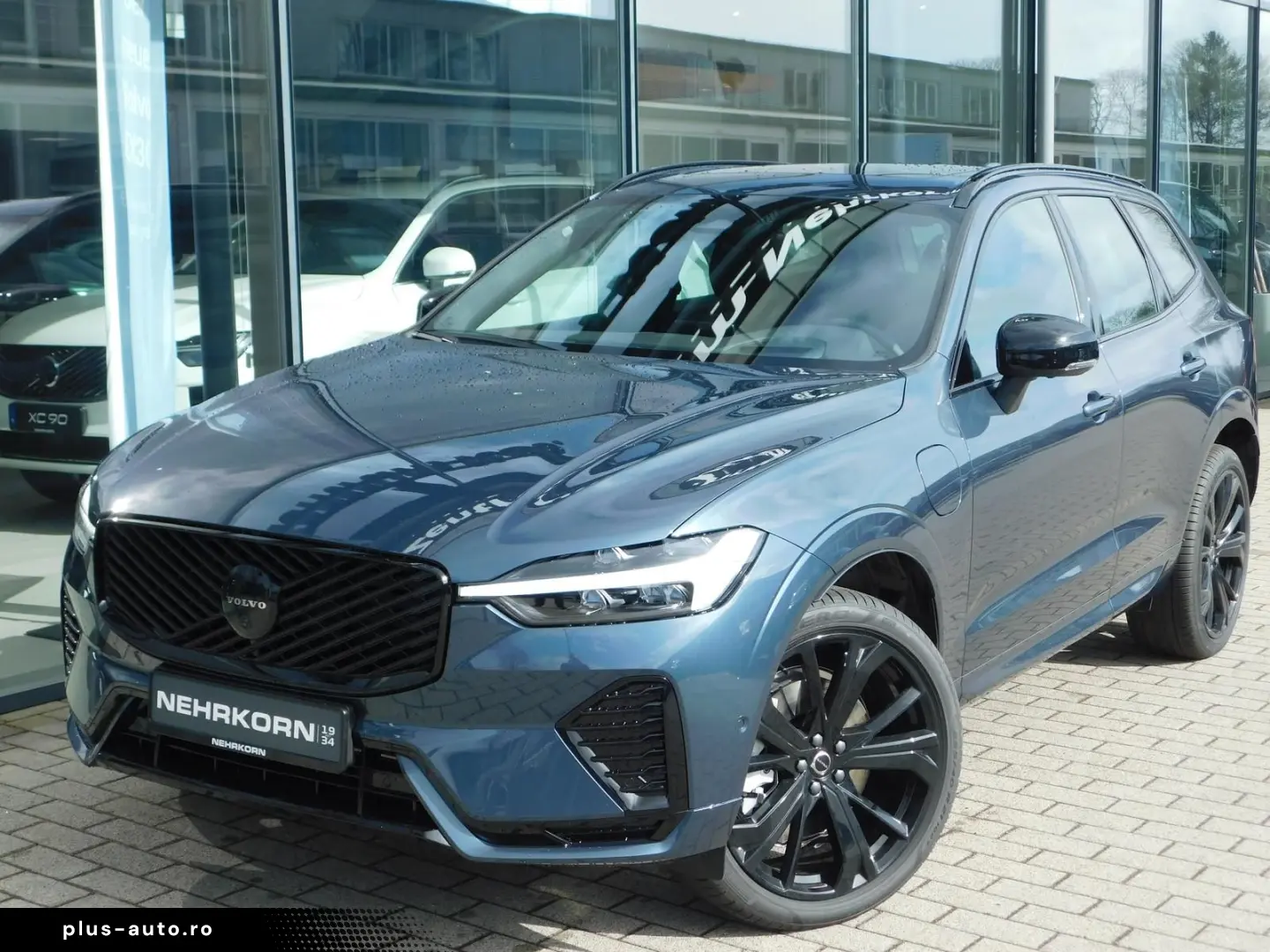 VOLVO XC60 T8 AWD Plus Black Edition