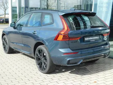 VOLVO XC60 T8 AWD Plus Black Edition