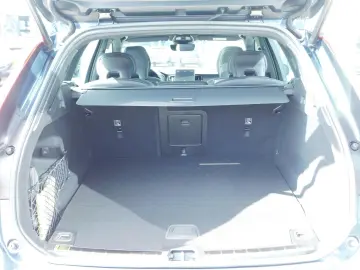 VOLVO XC60 T8 AWD Plus Black Edition