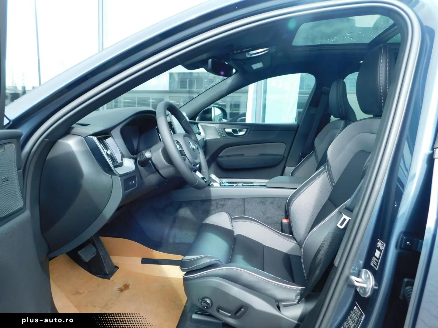 VOLVO XC60 T8 AWD Plus Black Edition