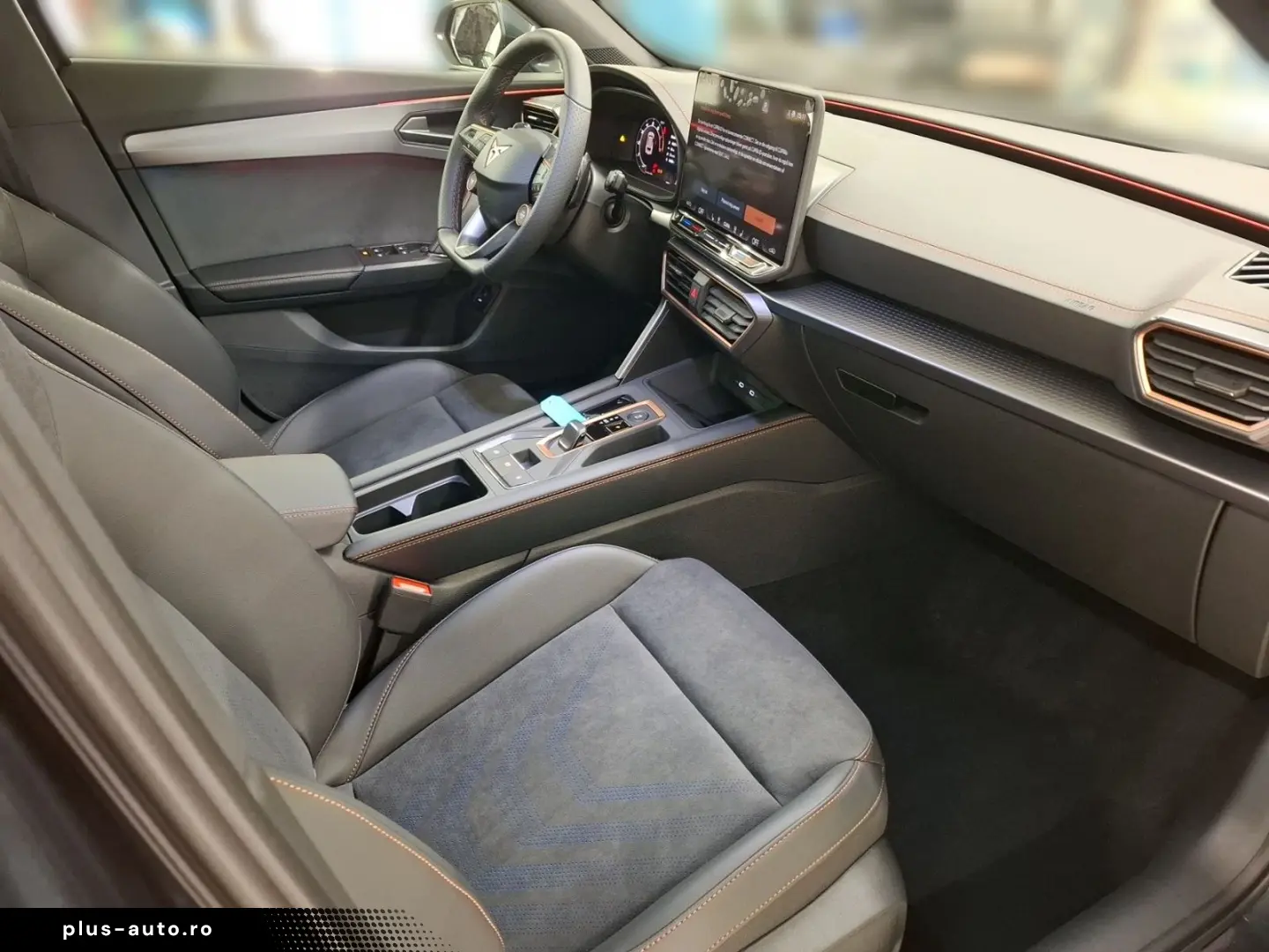 CUPRA Formentor VZ 2 0 TSI DSG LED PANO 19Z EL-HK PDC