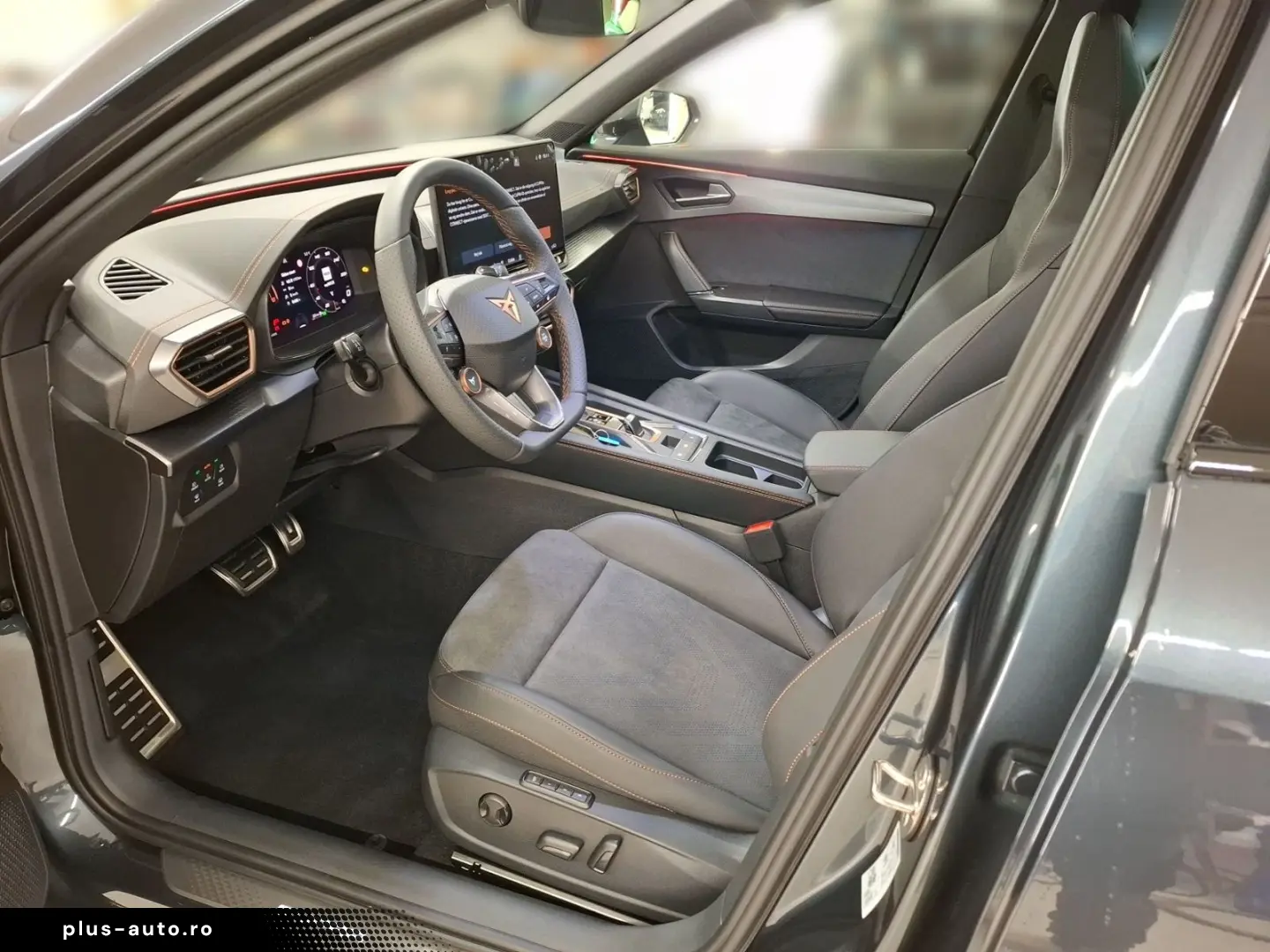 CUPRA Formentor VZ 2 0 TSI DSG LED PANO 19Z EL-HK PDC