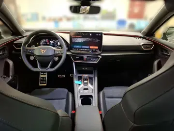 CUPRA Formentor VZ 2 0 TSI DSG LED PANO 19Z EL-HK PDC