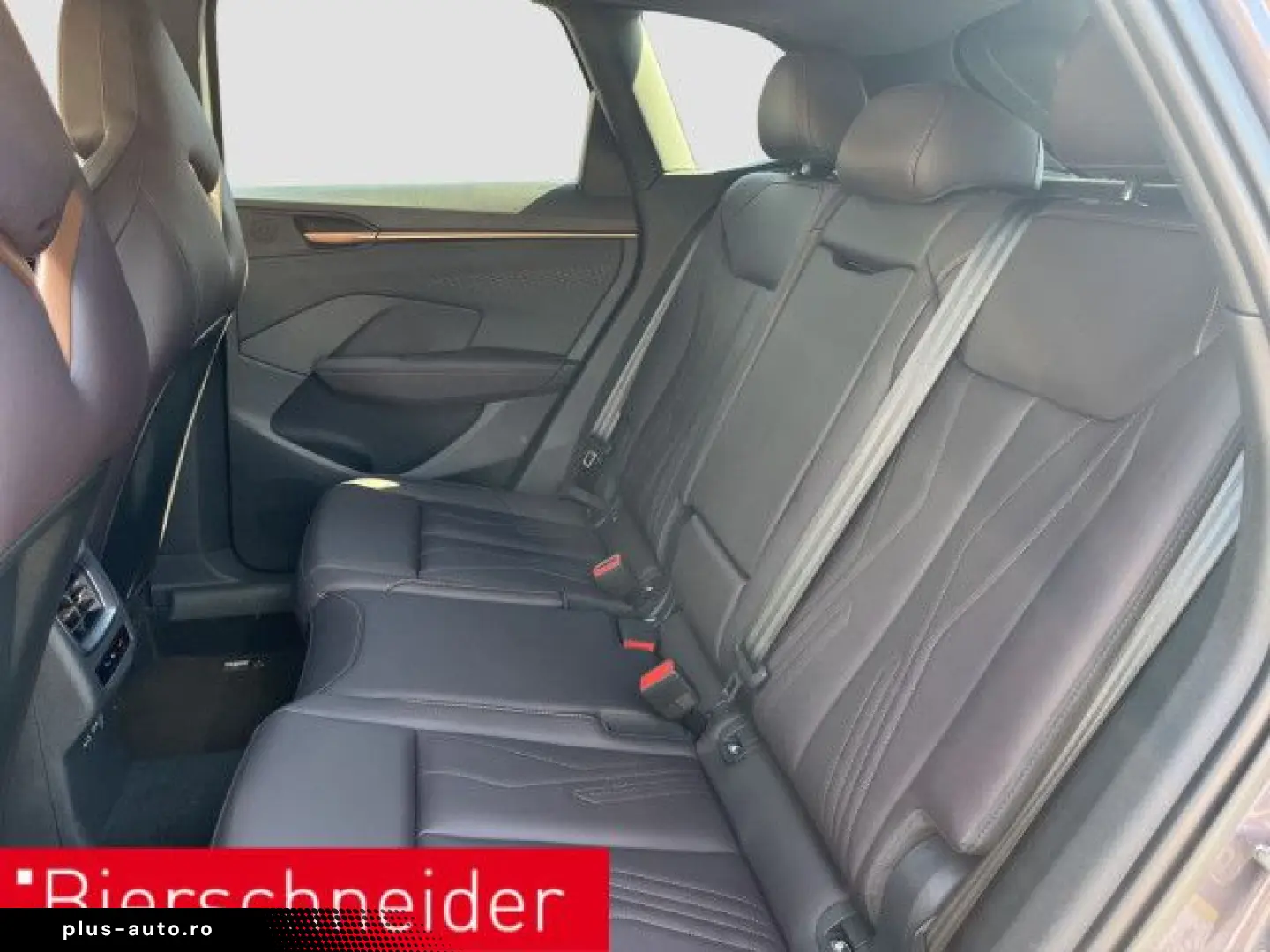 CUPRA Terramar 1.5 e-Hybrid VZ PANO ULTRA MATRIX SENNH