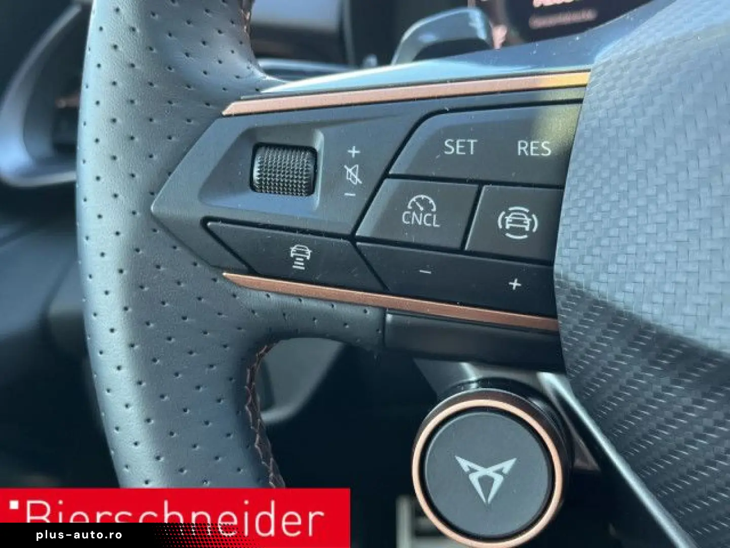 CUPRA Terramar 1.5 e-Hybrid VZ PANO ULTRA MATRIX SENNH