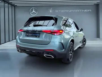 MERCEDES-BENZ GLC 300 de 4M AMG PLUS  Night  HuD  DI…