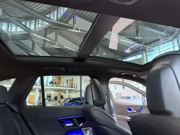 MERCEDES-BENZ GLC 300 de 4M AMG PLUS  Night  HuD  DI…