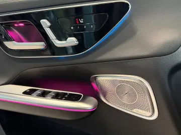 MERCEDES-BENZ GLC 300 de 4M AMG PLUS  Night  HuD  DI…