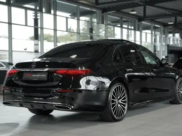 MERCEDES-BENZ S 450 d 4M L AMG Line  21 Pano Chauffeur MwSt