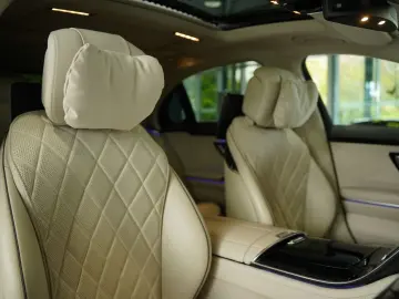 MERCEDES-BENZ S 450 d 4M L AMG Line  21 Pano Chauffeur MwSt
