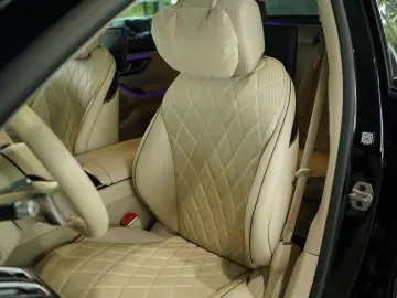 MERCEDES-BENZ S 450 d 4M L AMG Line  21 Pano Chauffeur MwSt