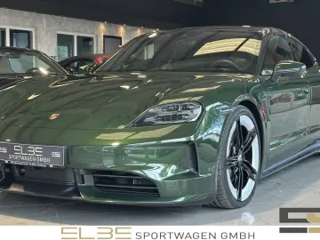 PORSCHE Taycan Plus 4RAD ACC 4 1 PANO BOSE PERFORMANCE