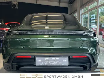 PORSCHE Taycan Plus 4RAD ACC 4 1 PANO BOSE PERFORMANCE
