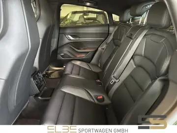 PORSCHE Taycan Plus 4RAD ACC 4 1 PANO BOSE PERFORMANCE
