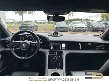 PORSCHE Taycan Plus 4RAD ACC 4 1 PANO BOSE PERFORMANCE