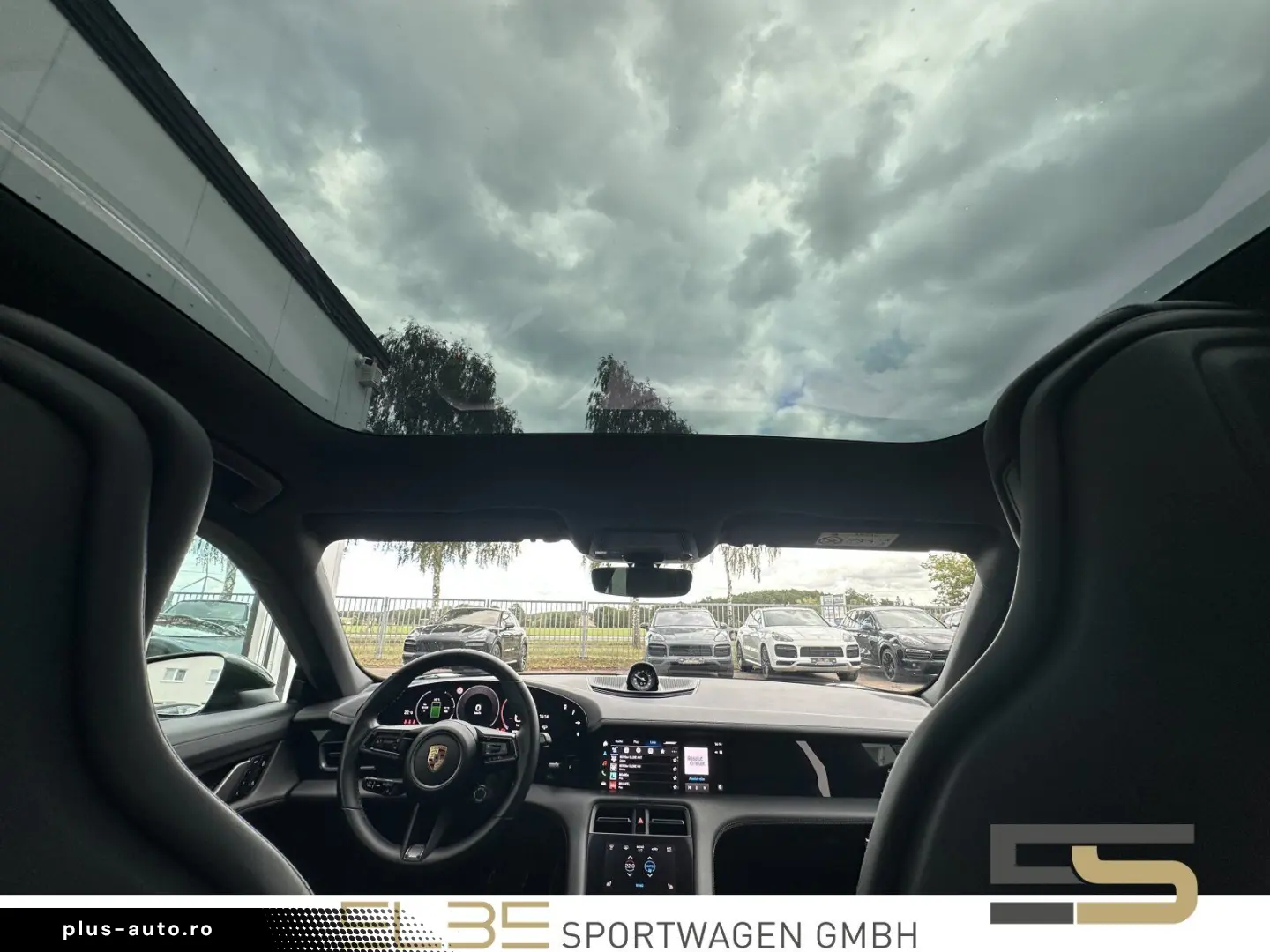 PORSCHE Taycan Plus 4RAD ACC 4 1 PANO BOSE PERFORMANCE