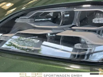 PORSCHE Taycan Plus 4RAD ACC 4 1 PANO BOSE PERFORMANCE