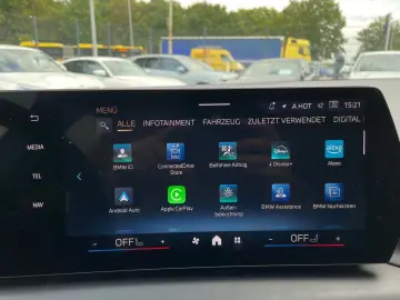BMW 220 M Sport Design    DrivingAss  Keyless
