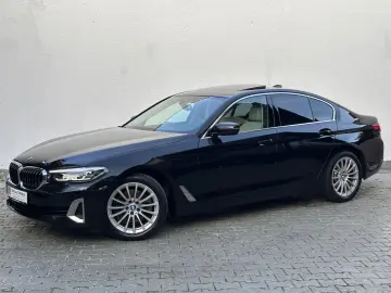 BMW 520d Lim Luxury Line SCHIEBEDACH KAMERA LEDER