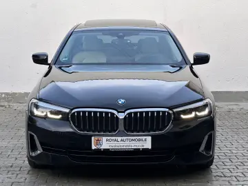 BMW 520d Lim Luxury Line SCHIEBEDACH KAMERA LEDER