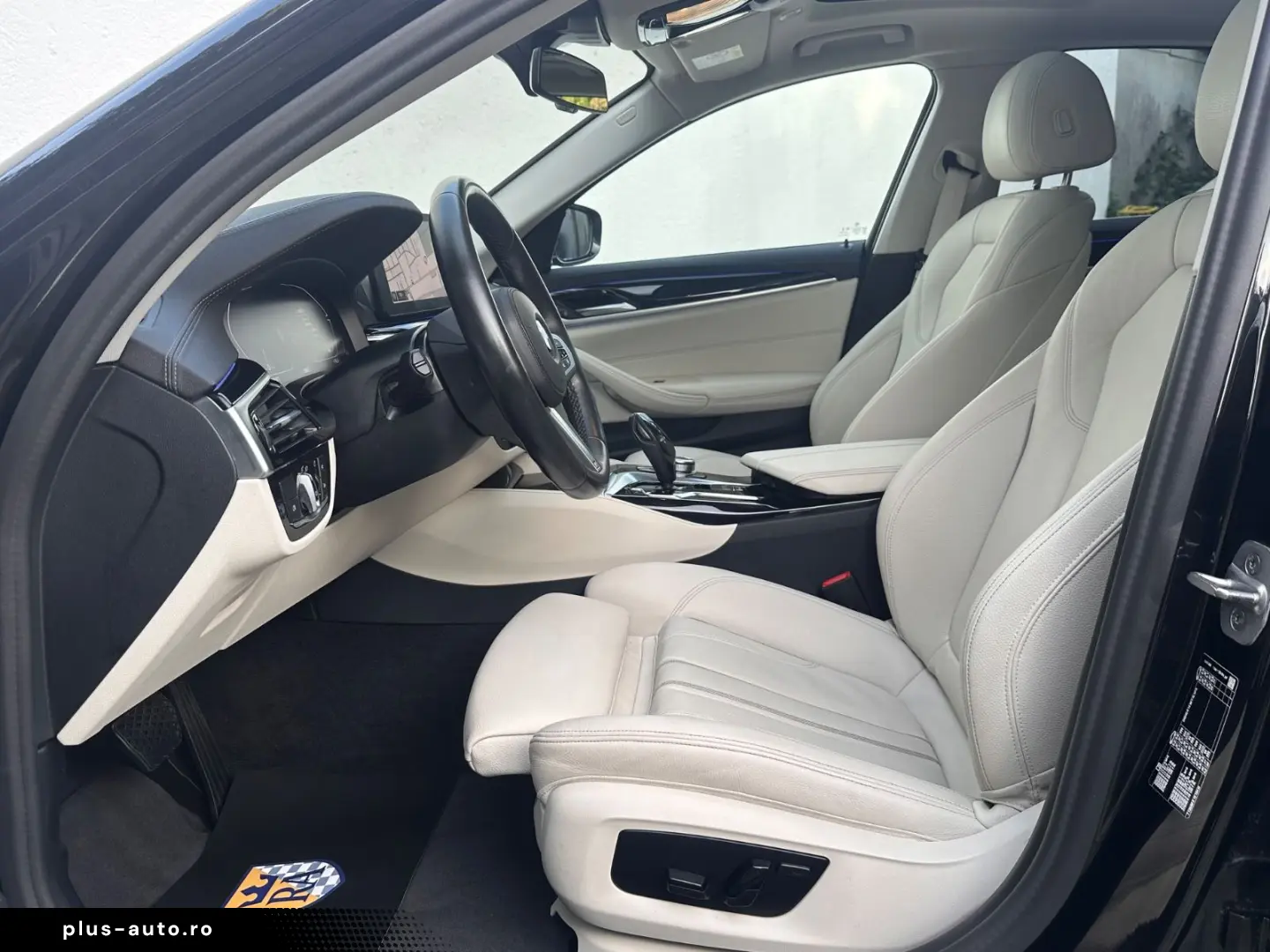 BMW 520d Lim Luxury Line SCHIEBEDACH KAMERA LEDER